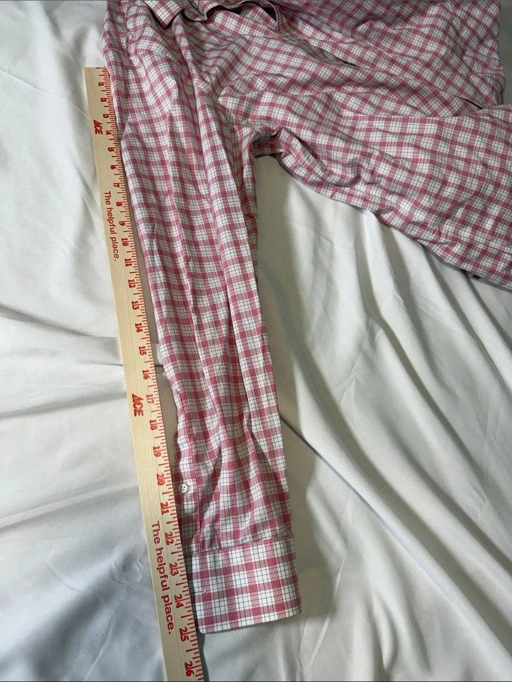Banana Republic Pink and White Plaid Button-Down Shirt Standard Fit Large